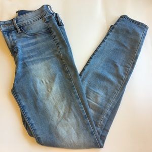 {SOLD} Pacsun Jeggings